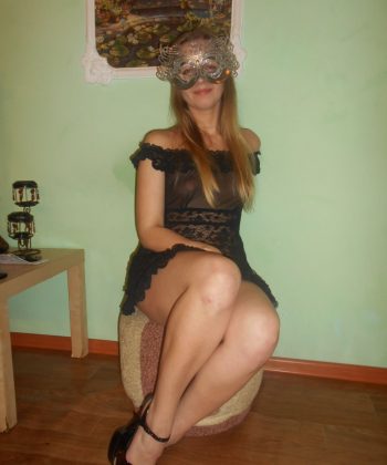 Проститутка Вика возрастом 22 лет в Москве