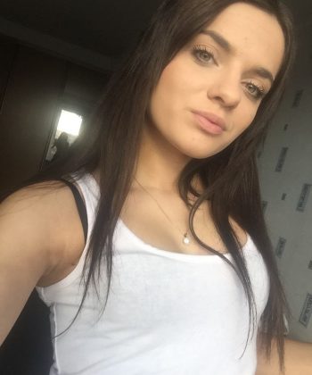 Проститутка Алина возрастом 19 лет в Москве