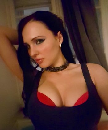 Проститутка Светлана возрастом 27 лет в Москве