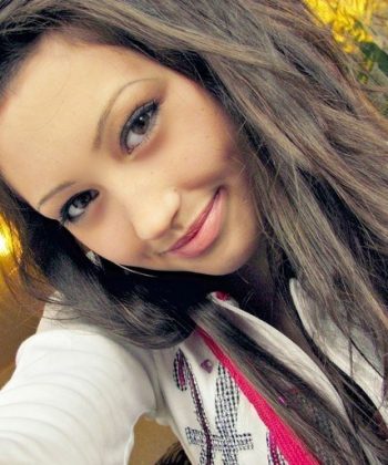 Проститутка Ульяна возрастом 23 лет в Москве